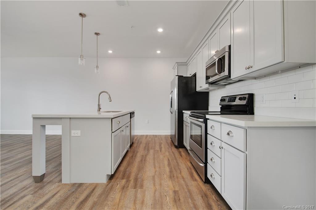 Riverwalk - Residential Lease