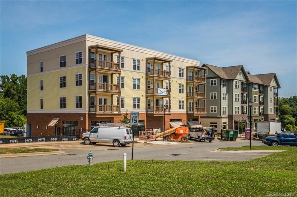 Riverwalk - Residential Lease