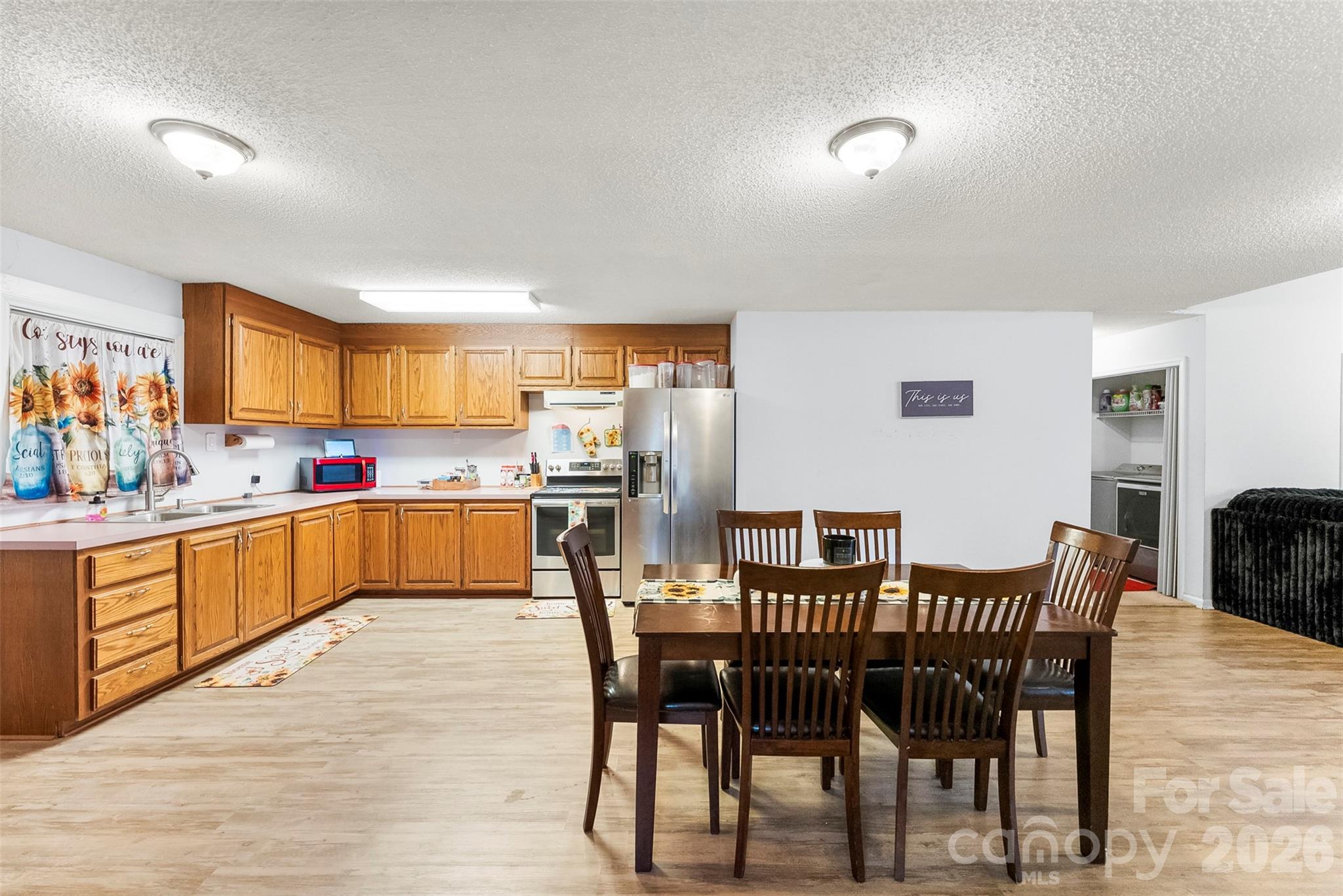 1304 Cambridge Drive