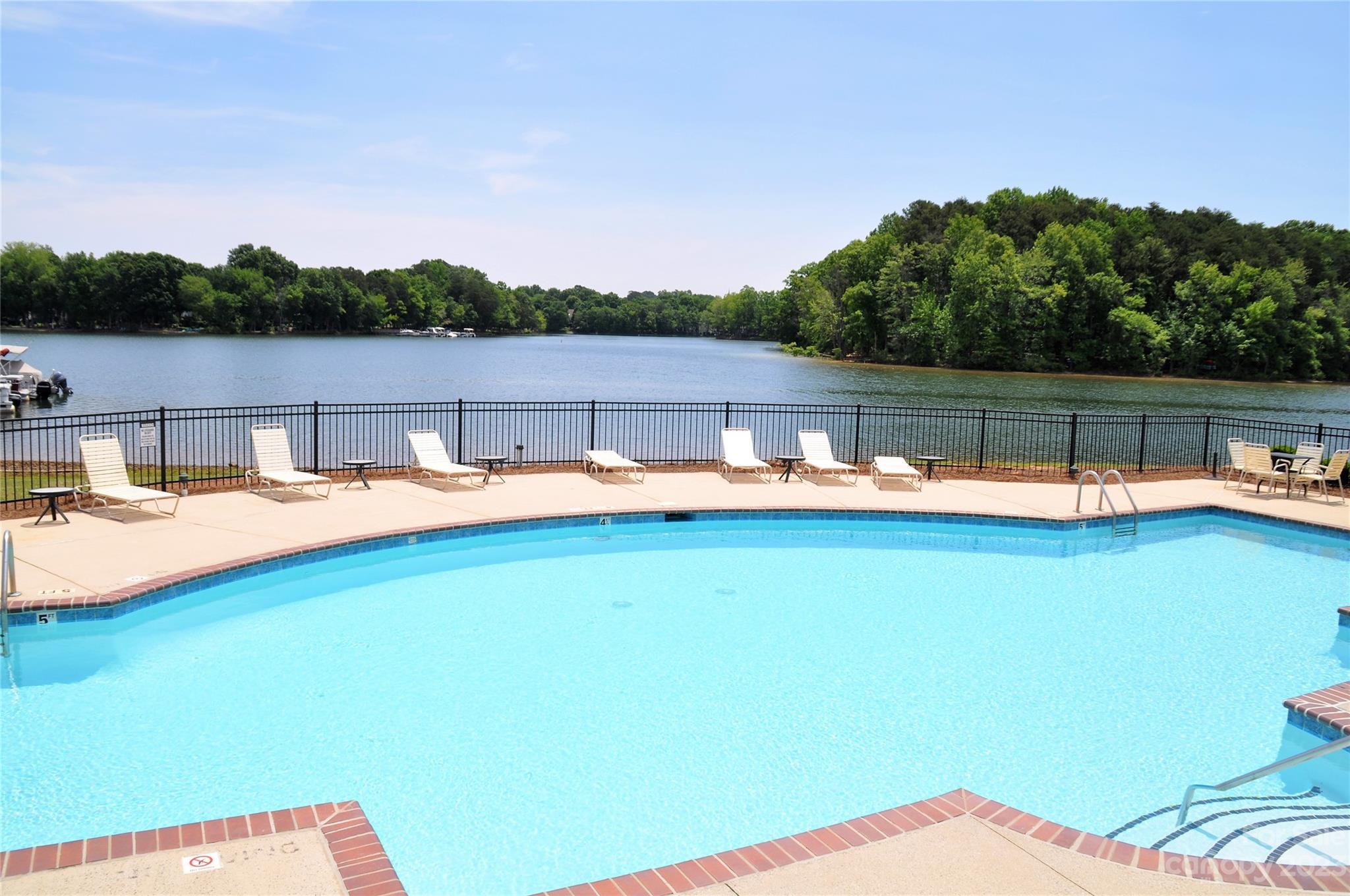 Spinnaker Point - Residential