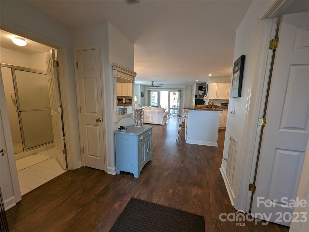 Spinnaker Point - Residential