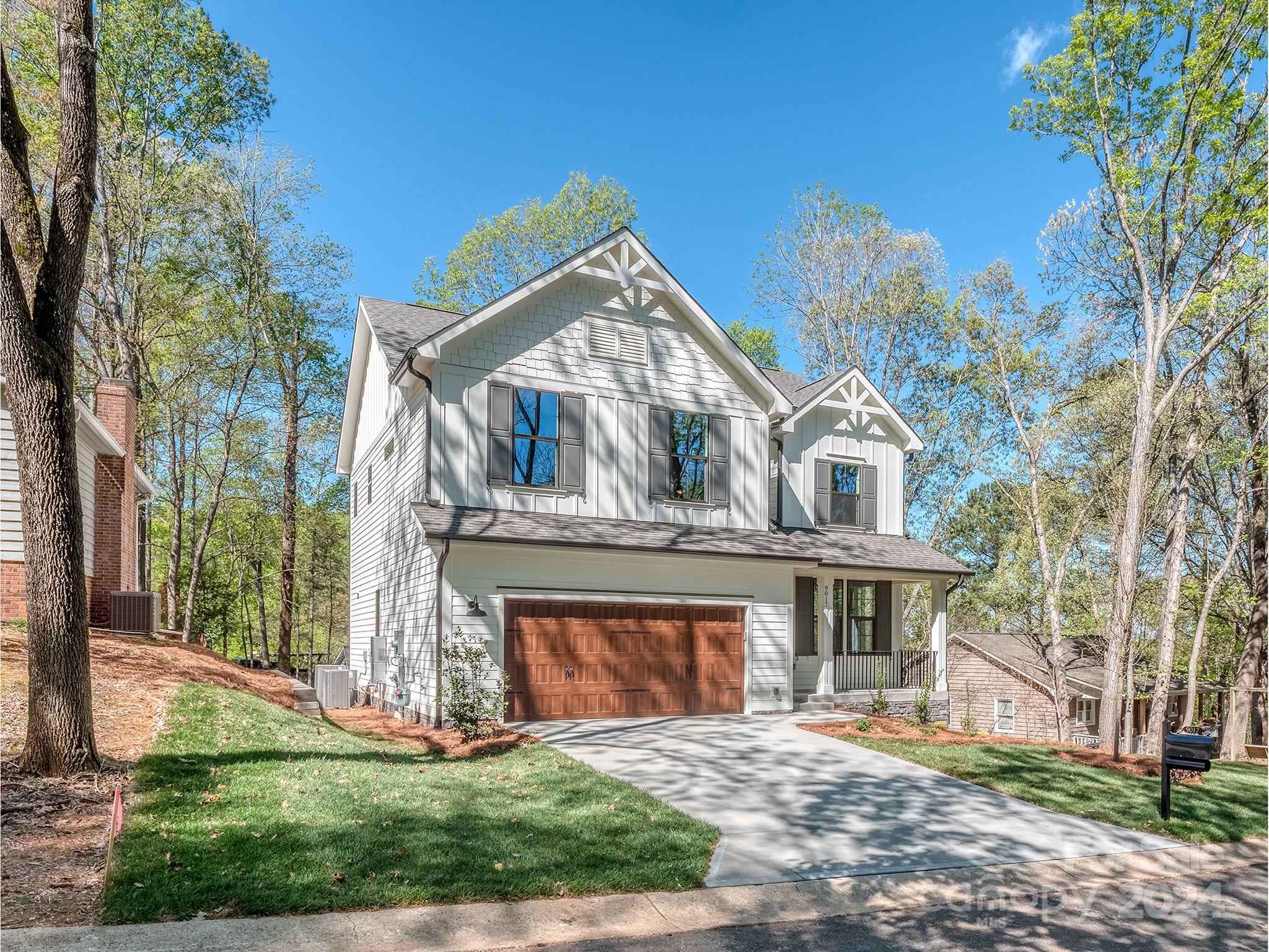 Tega Cay - Residential