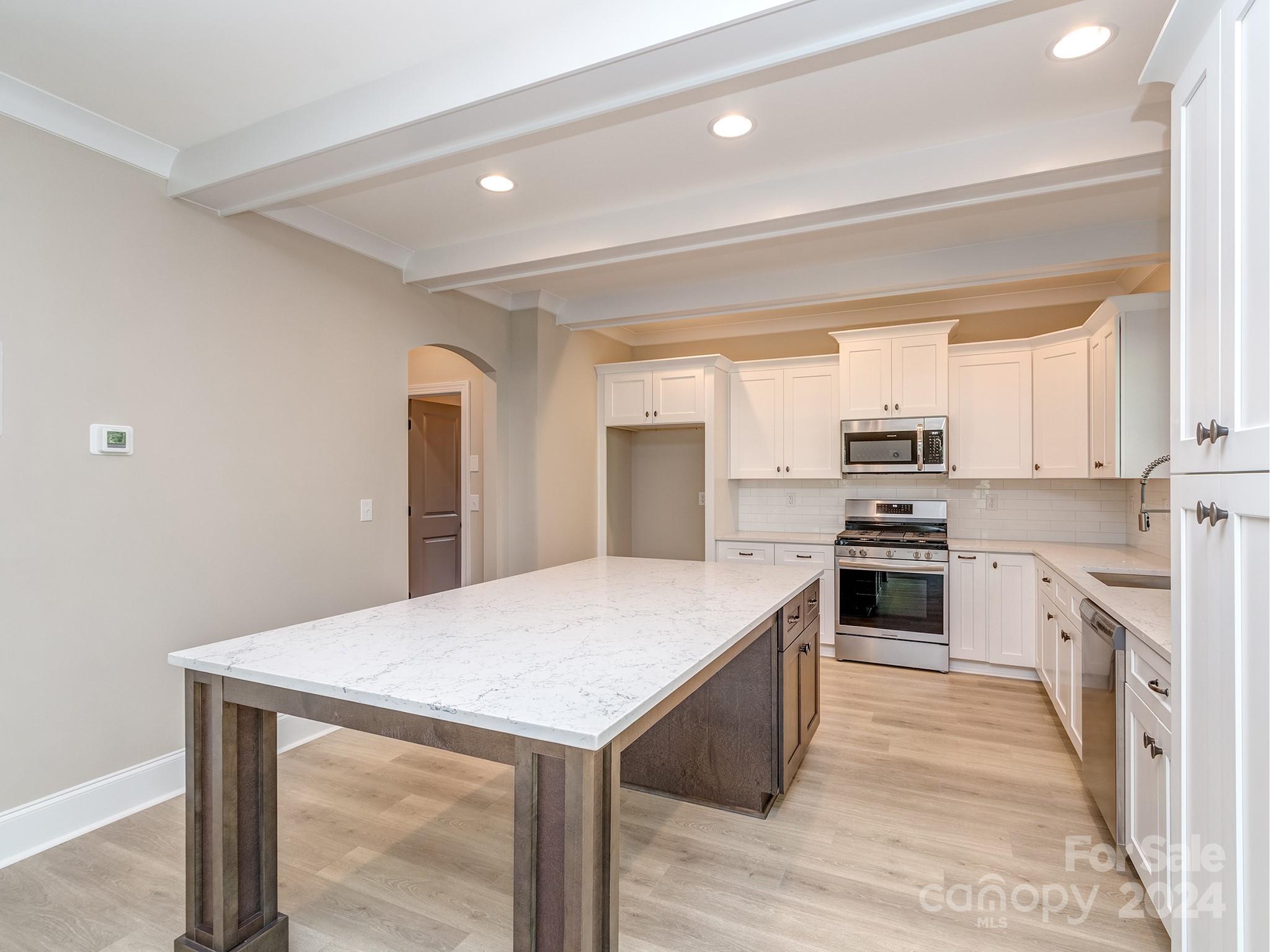 Tega Cay - Residential