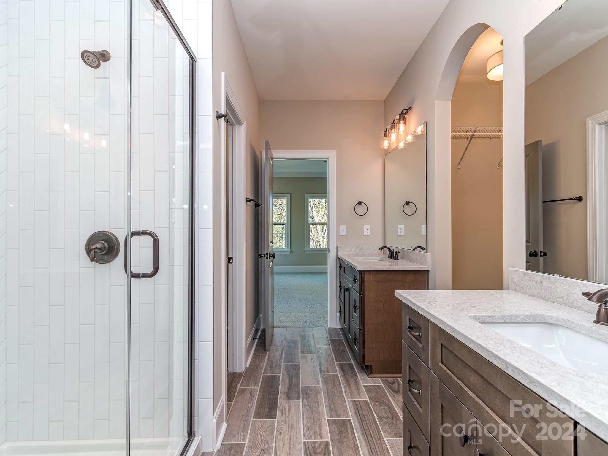 Tega Cay - Residential