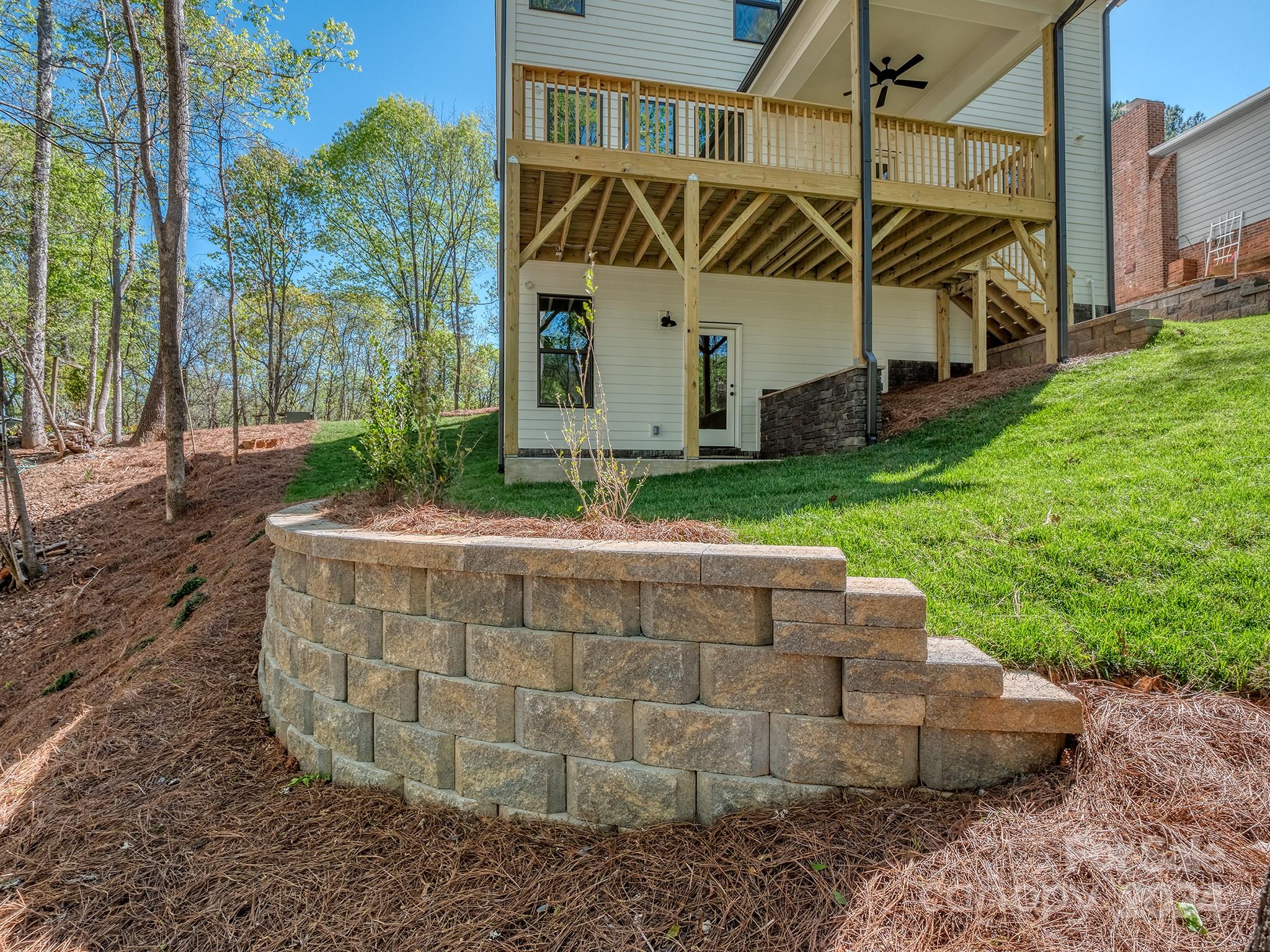 Tega Cay - Residential