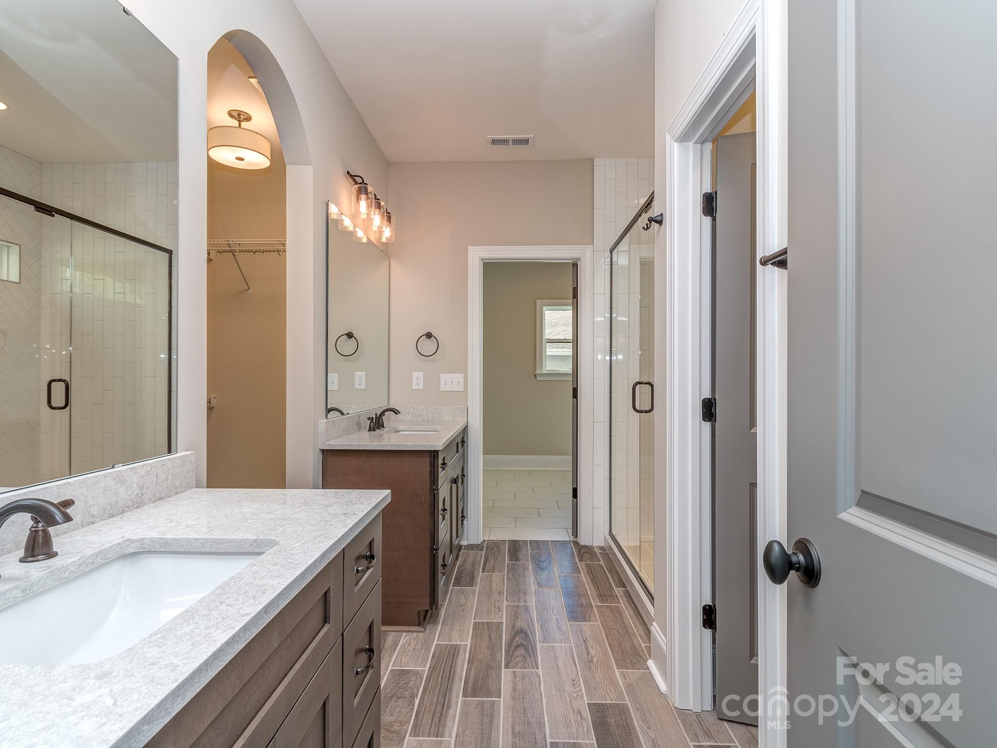 Tega Cay - Residential