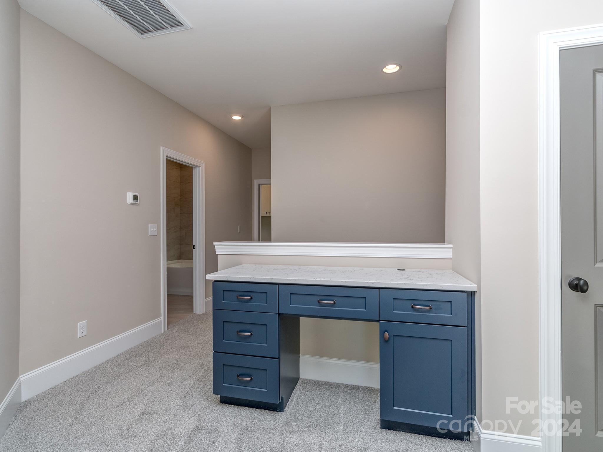 Tega Cay - Residential