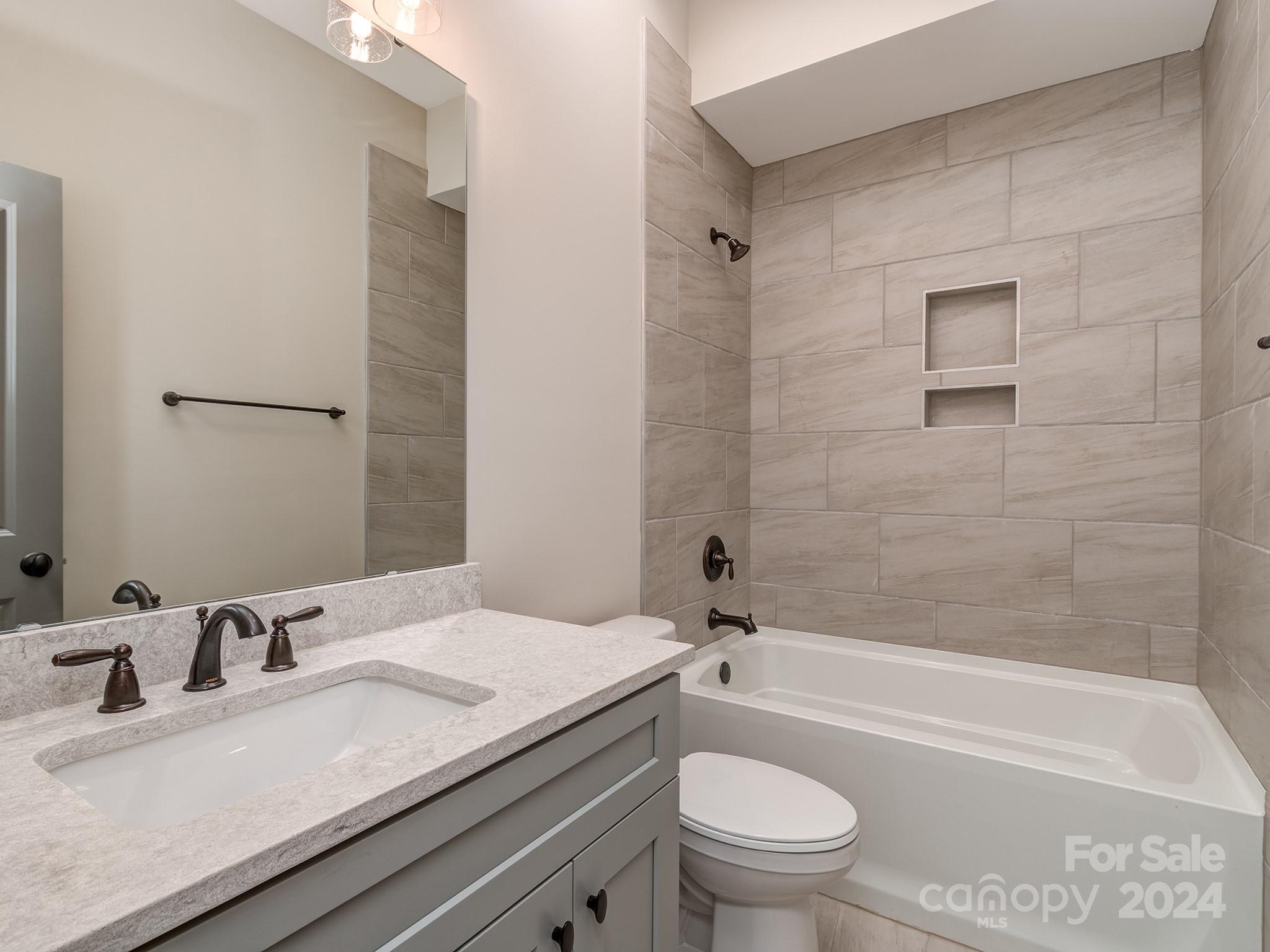 Tega Cay - Residential