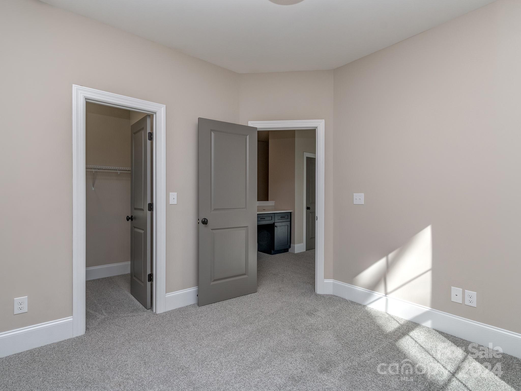 Tega Cay - Residential