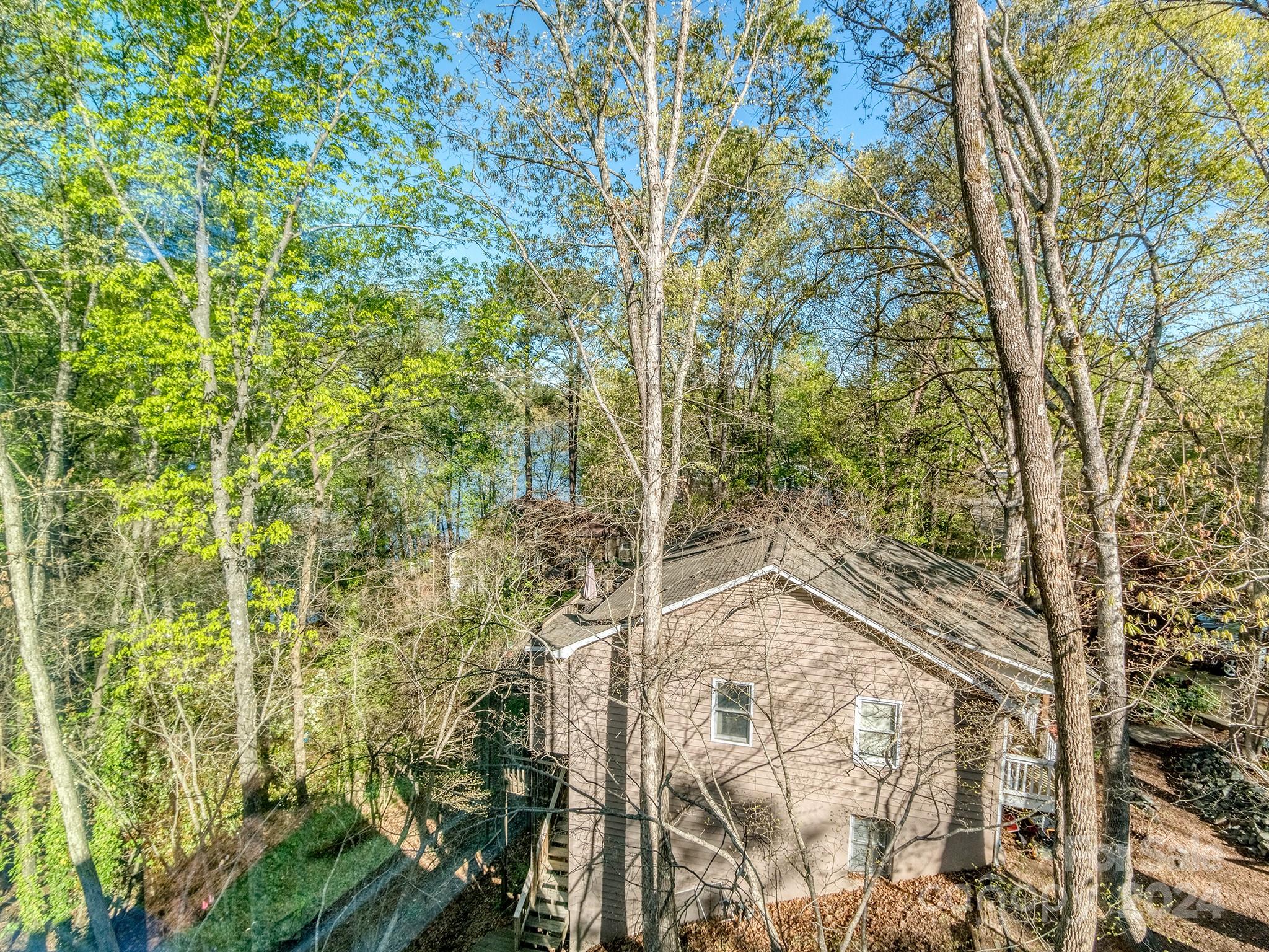 Tega Cay - Residential