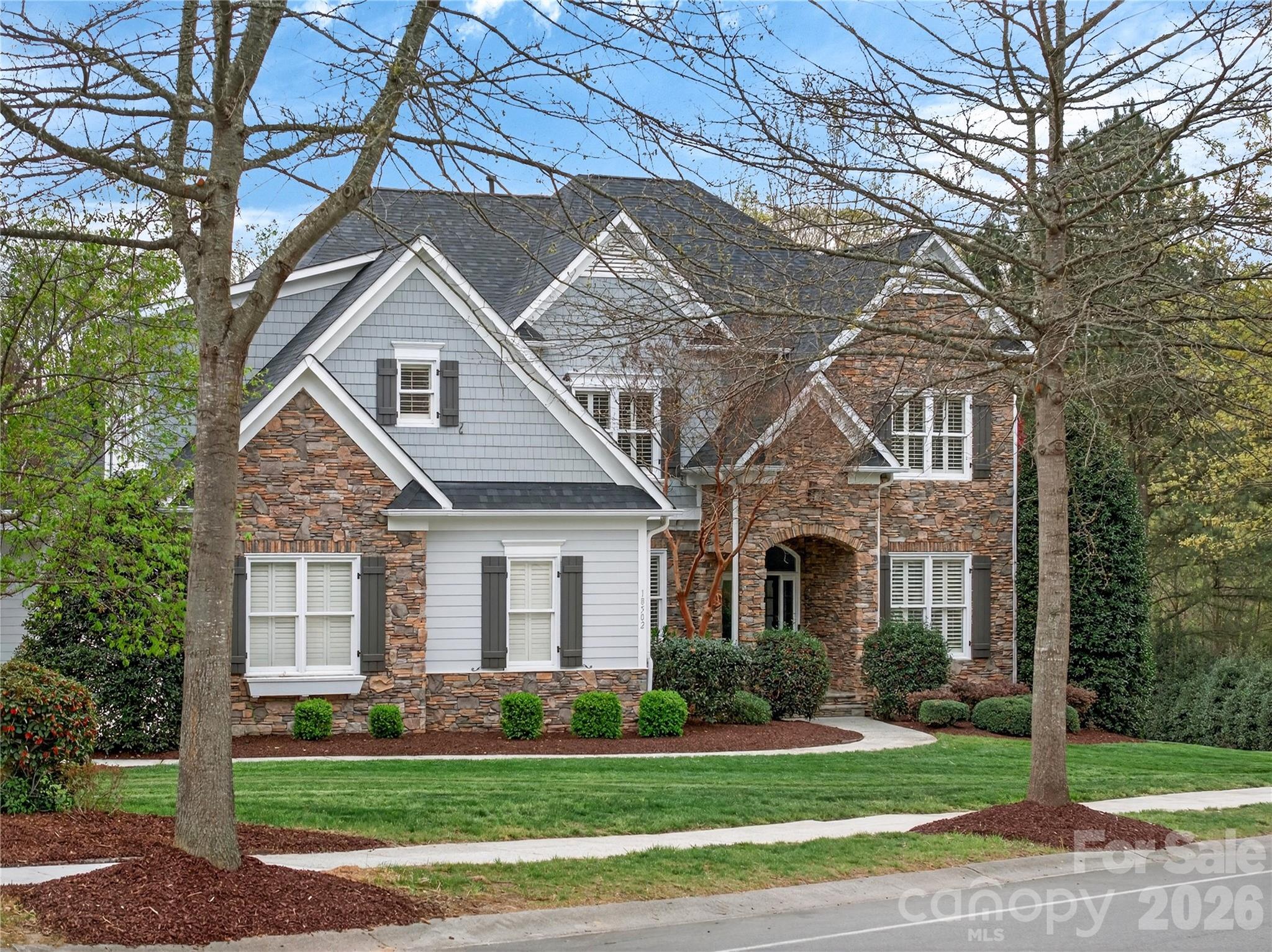 18502 Green Knoll Trace