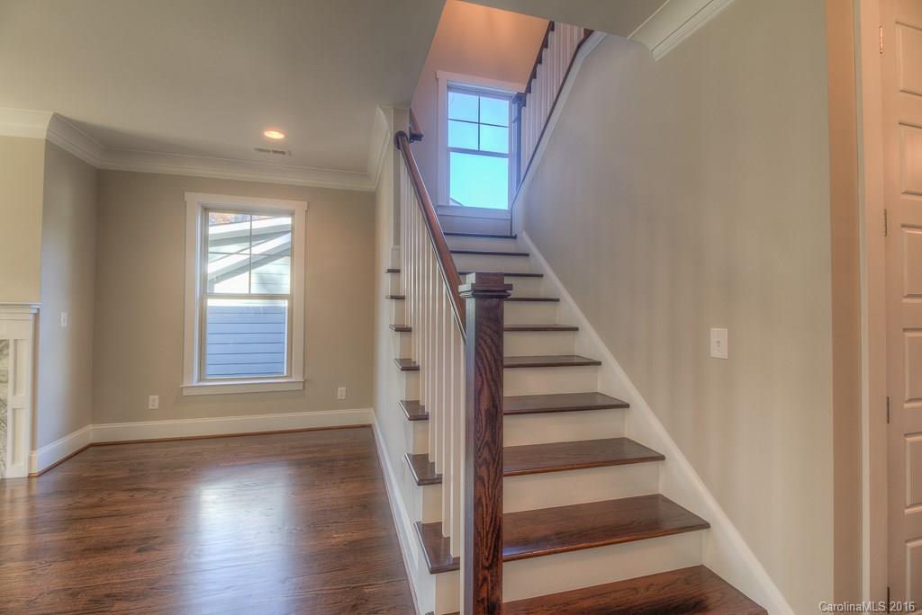 Villa Heights - Residential