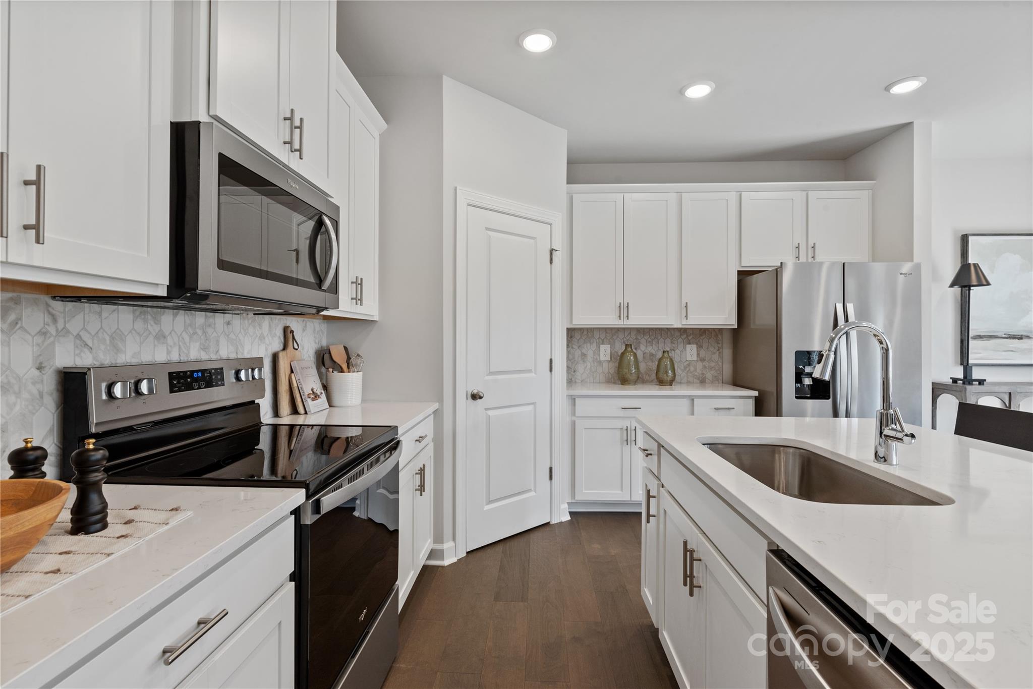 Sutters Mill - Residential