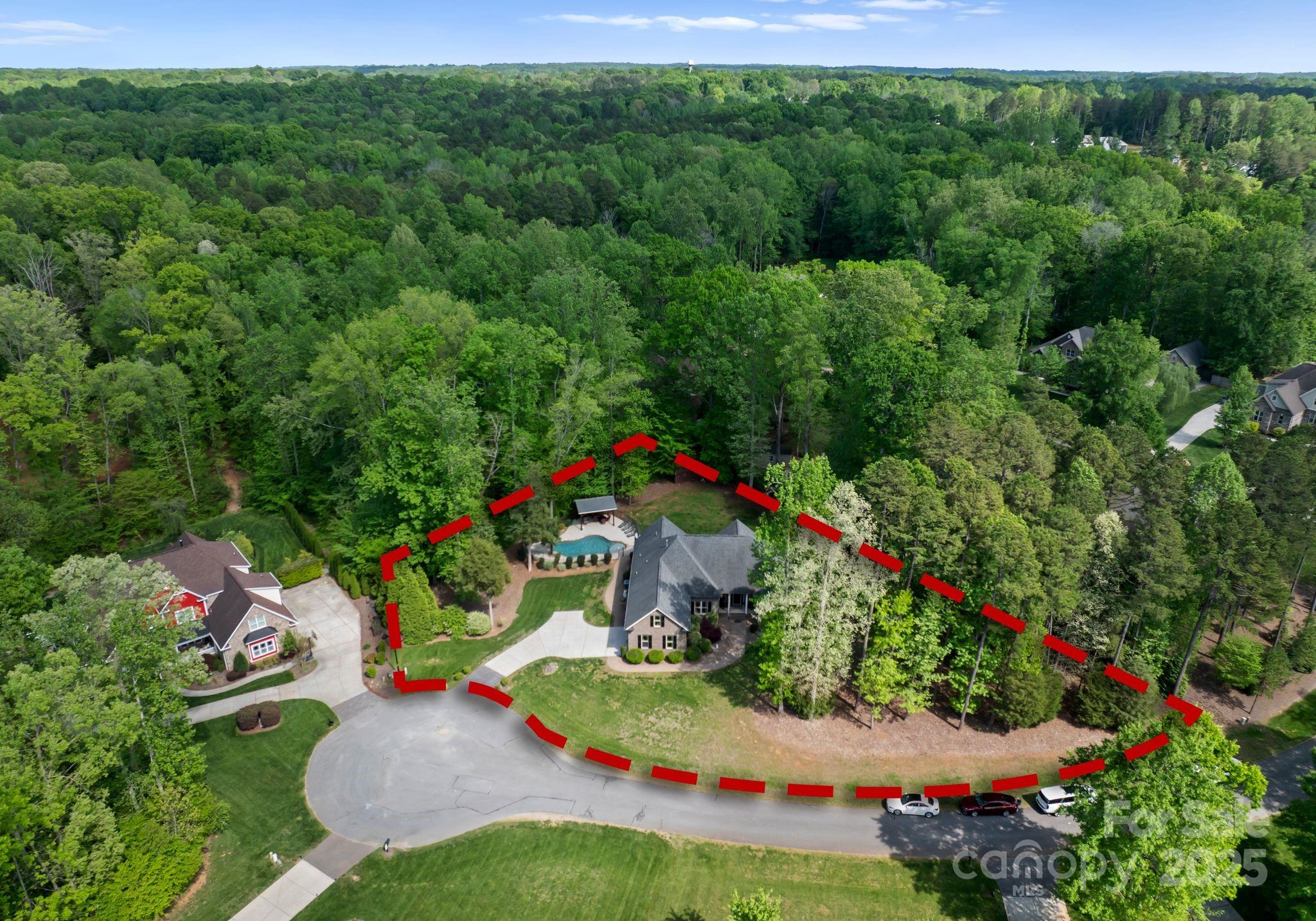 860 Arrow Point Lane