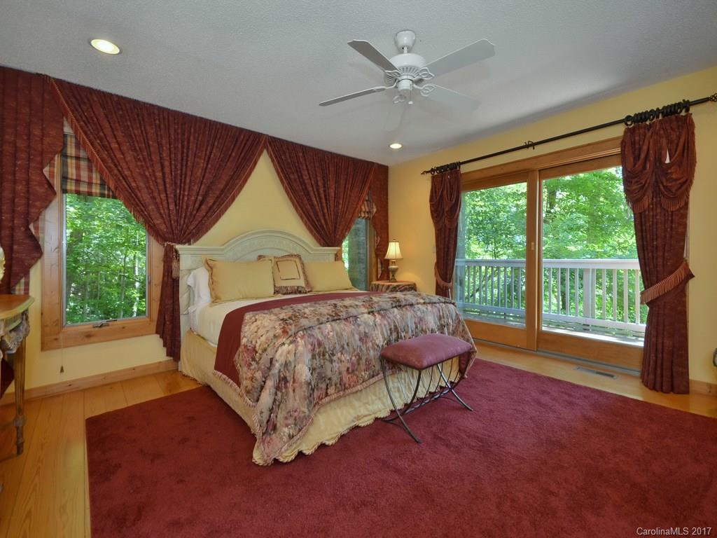 Laurel Ridge Country Club - Residential