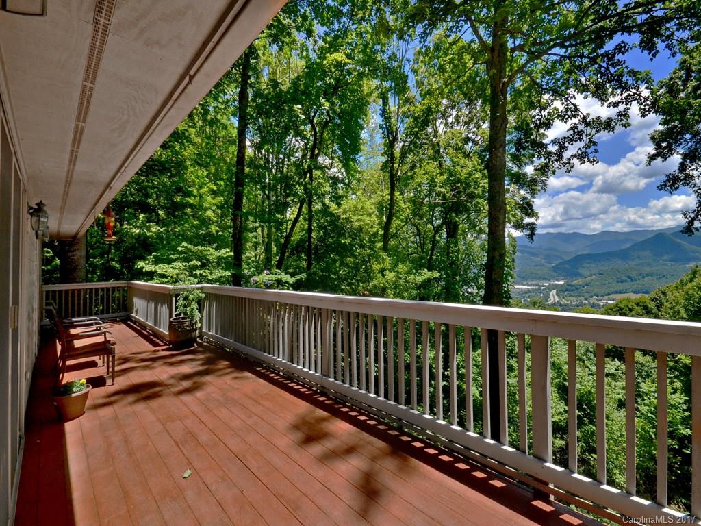 Laurel Ridge Country Club - Residential