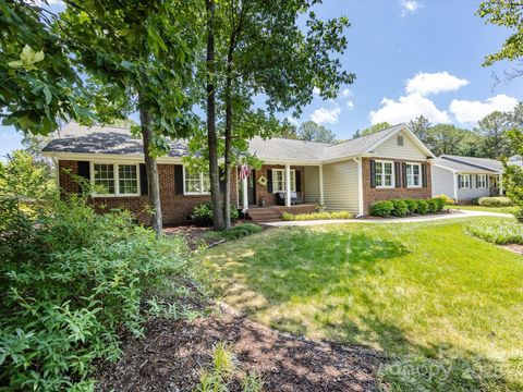 4925 Cedar Forest Drive Charlotte NC 28226