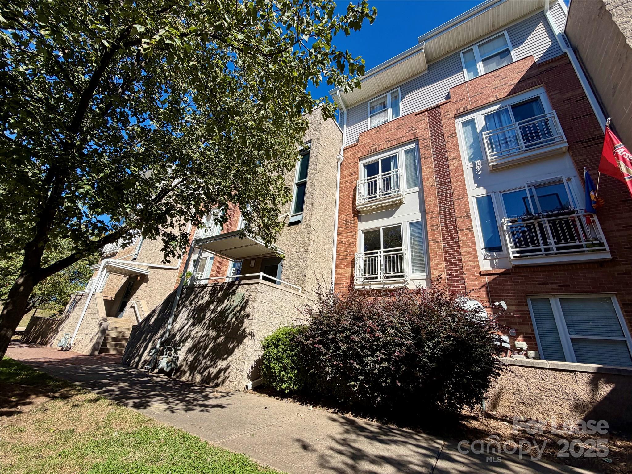 519 Donatello Avenue