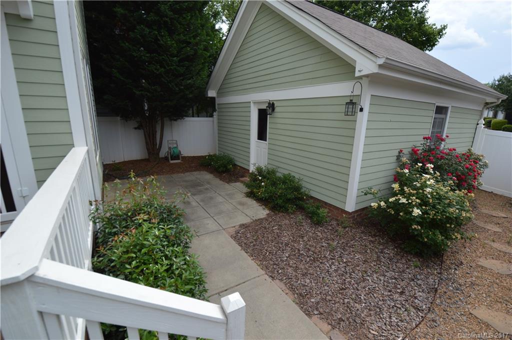 Baxter Village - Residential Lease