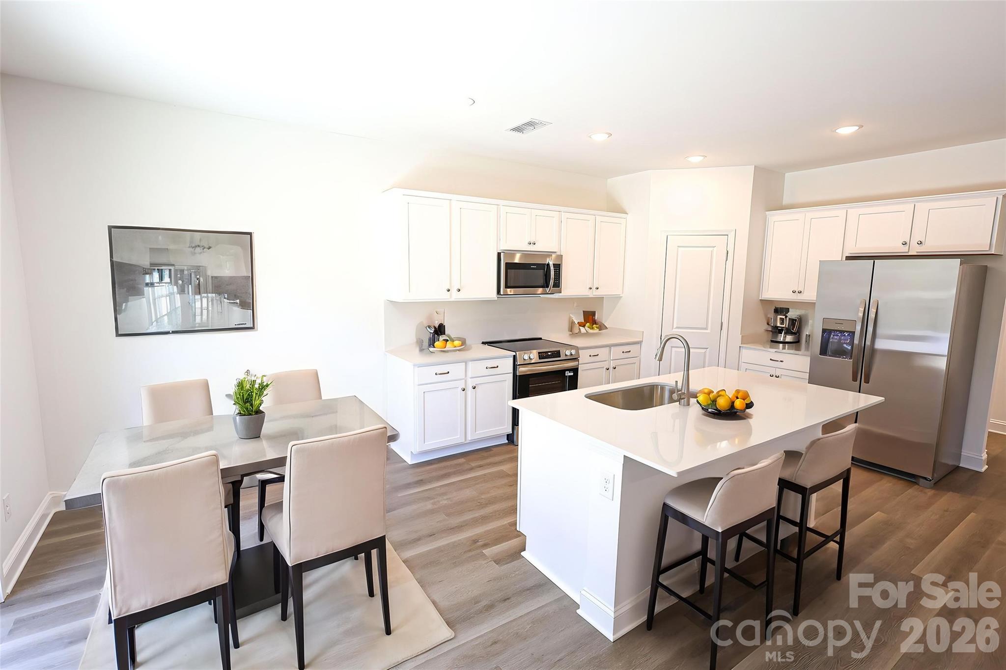 4986 Twin River Drive