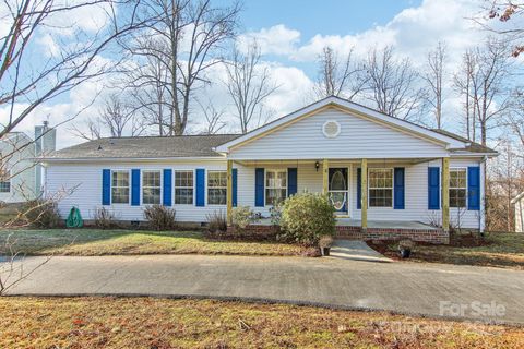 56 Founders Way Arden NC 28704