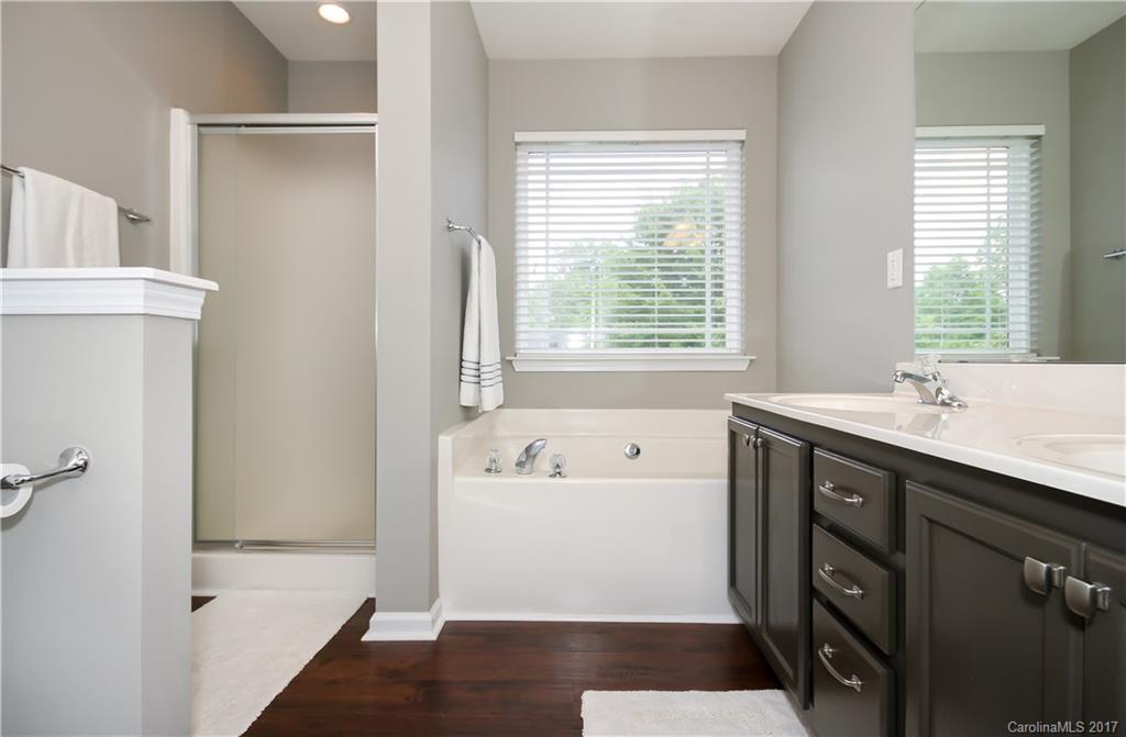 Oakhurst - Residential