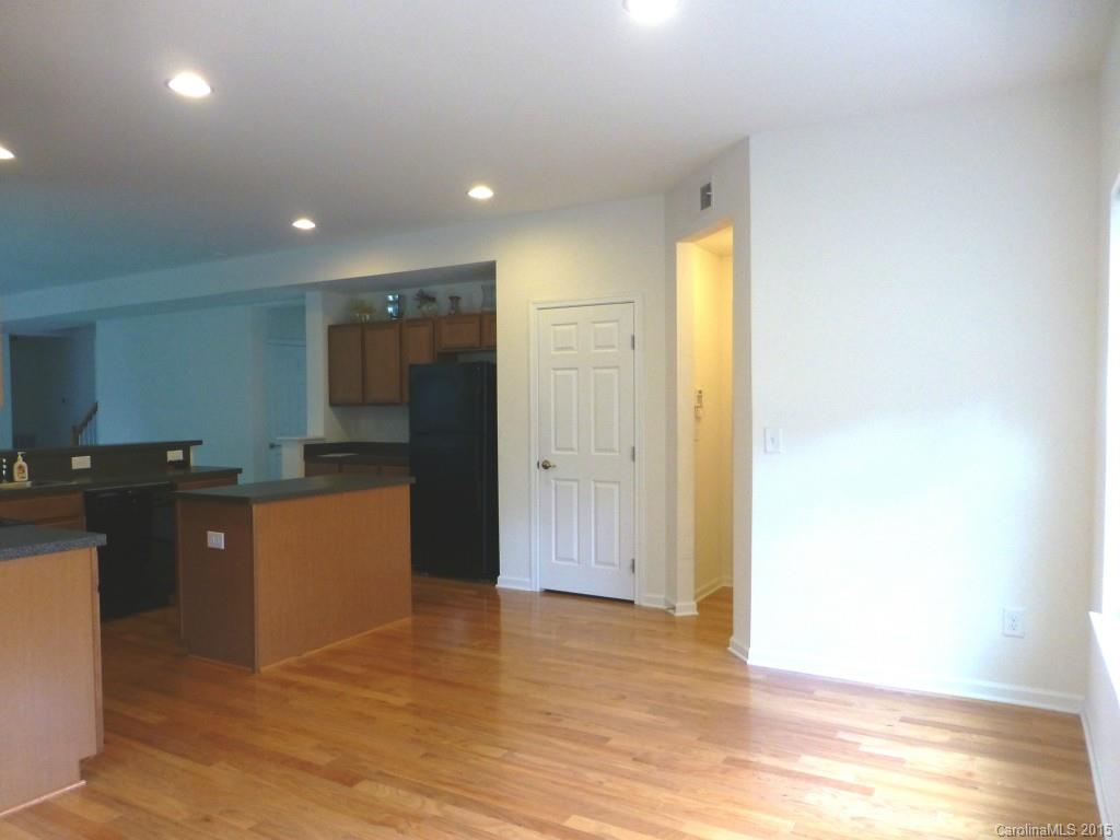 Bethesda Oaks - Residential