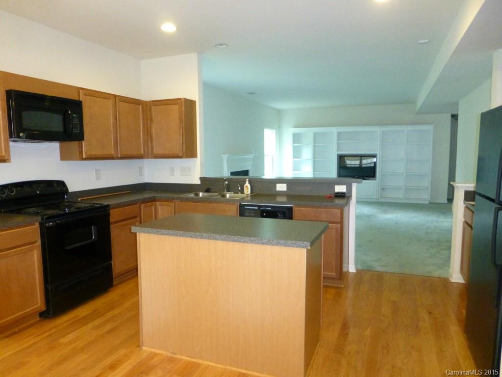 Bethesda Oaks - Residential