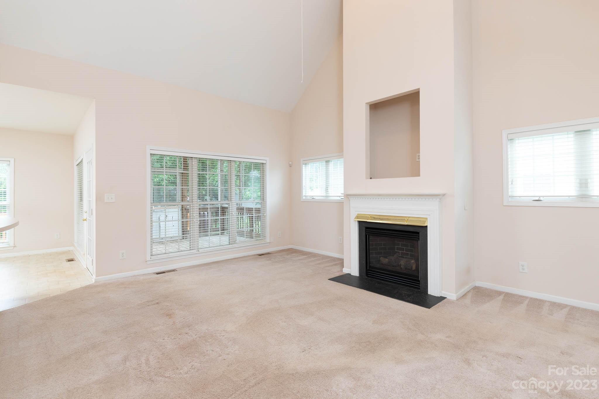 Savannah Place - Residential