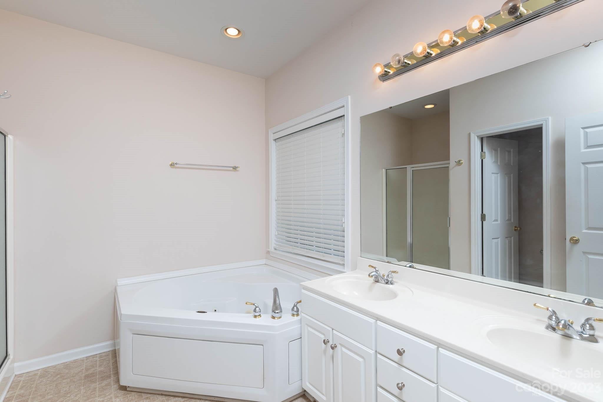 Savannah Place - Residential