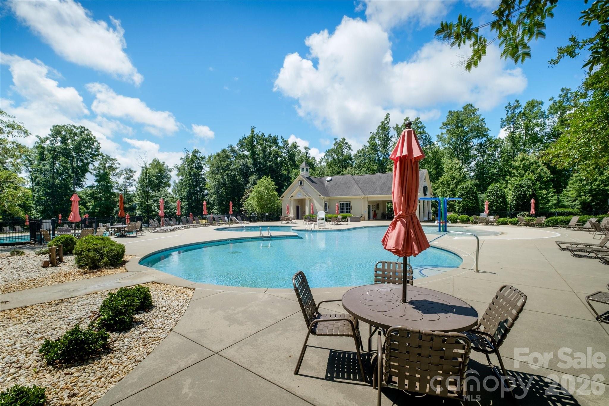 The Vineyards on Lake Wylie - Residential