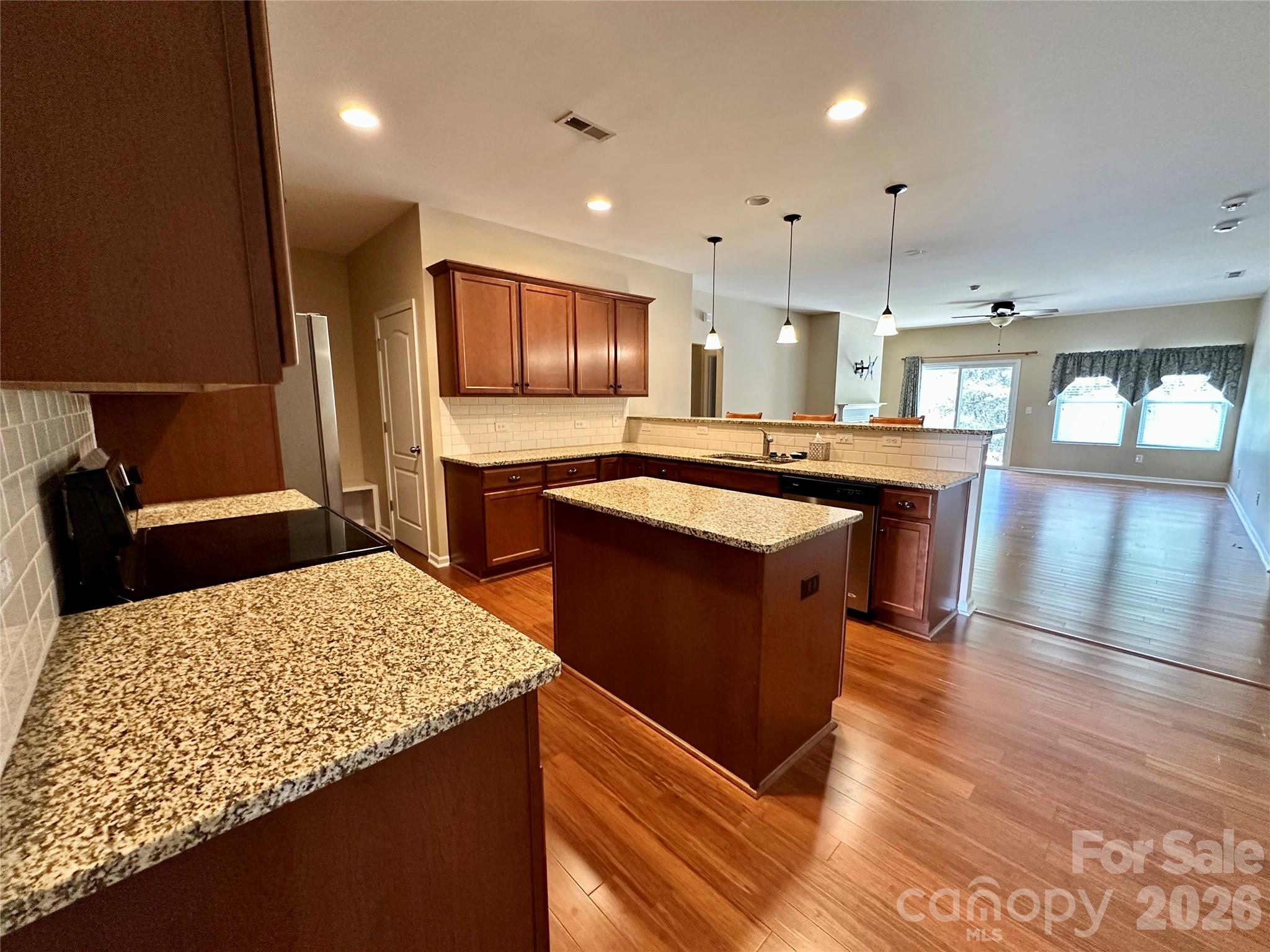 Creekshire Village - Residential