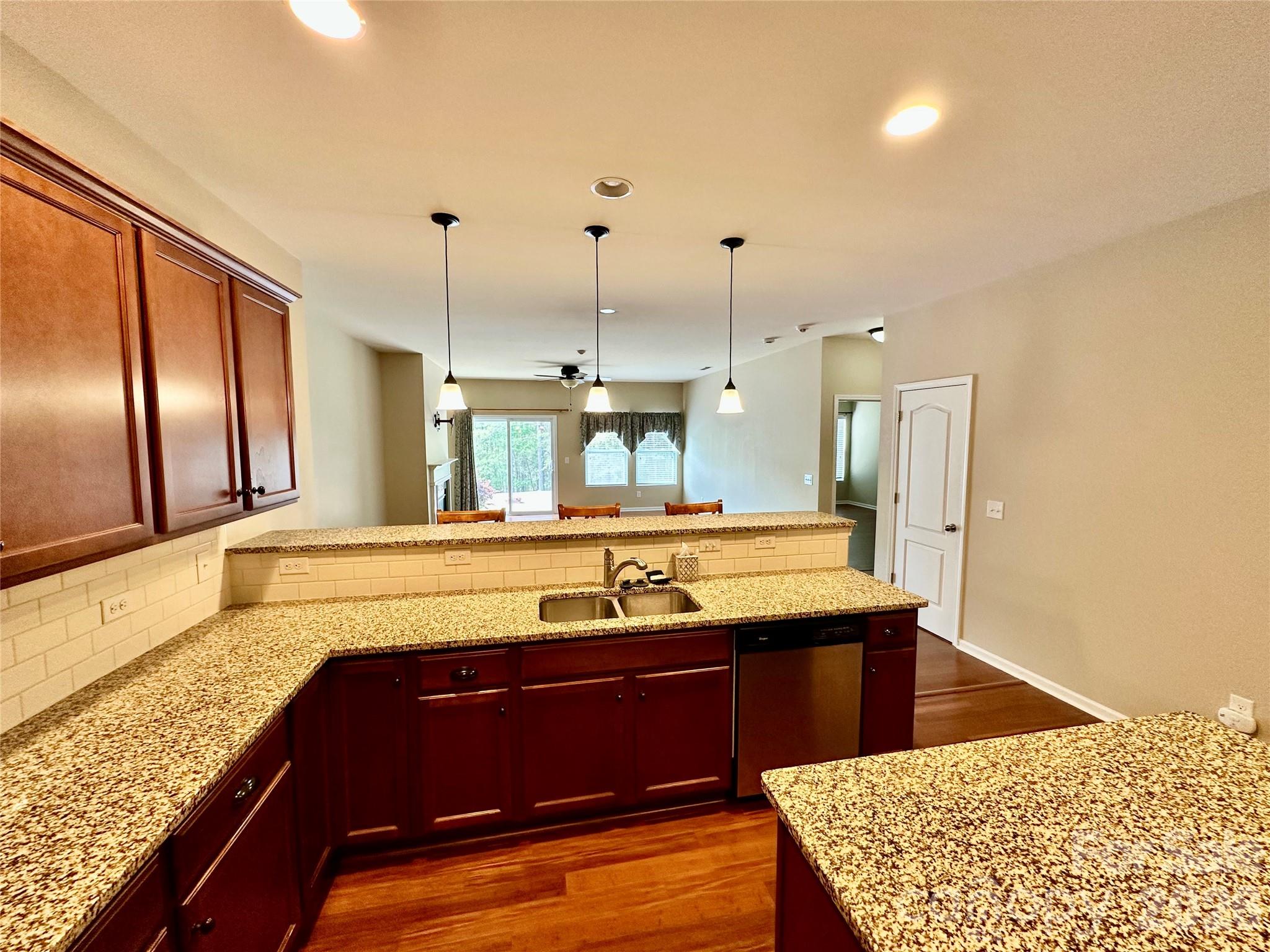 Creekshire Village - Residential