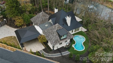 Photo of 1417 S Wendover Road, Charlotte, NC 28211 (MLS # 4360289)