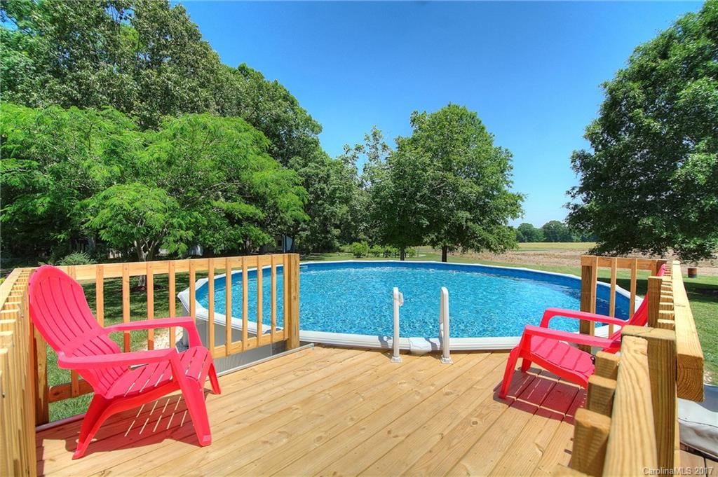 Colonial Oaks - Residential