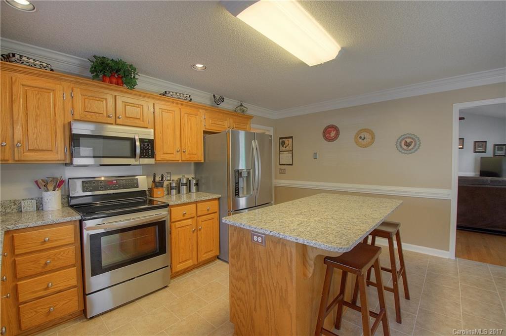 Colonial Oaks - Residential