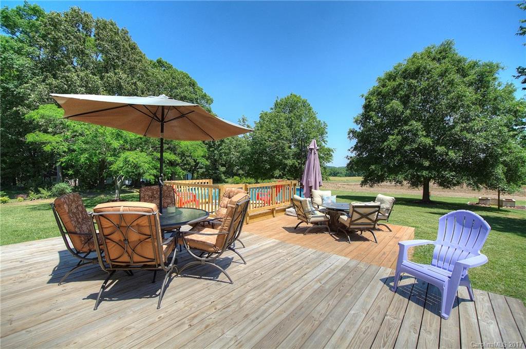 Colonial Oaks - Residential