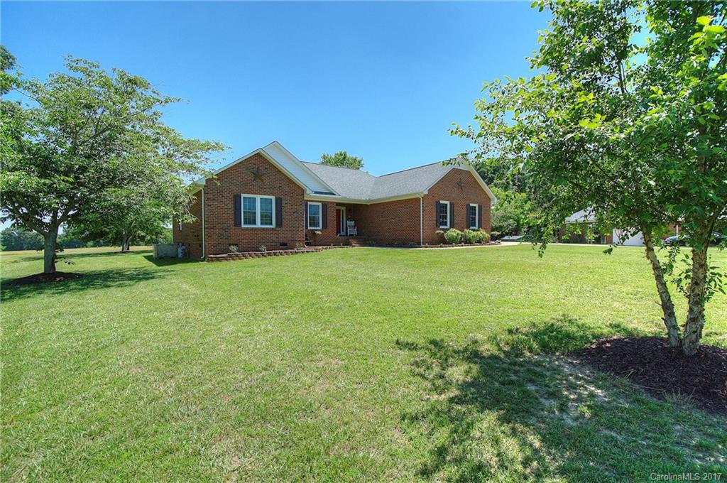 Colonial Oaks - Residential