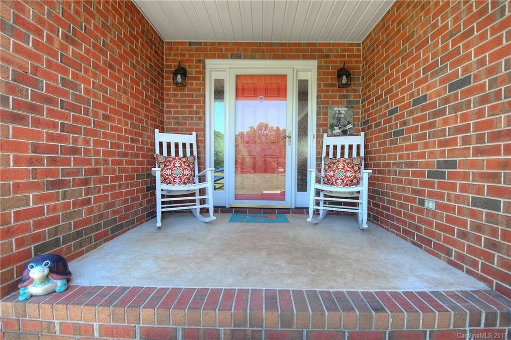 Colonial Oaks - Residential