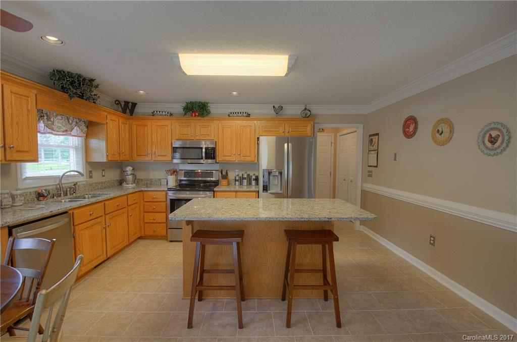 Colonial Oaks - Residential