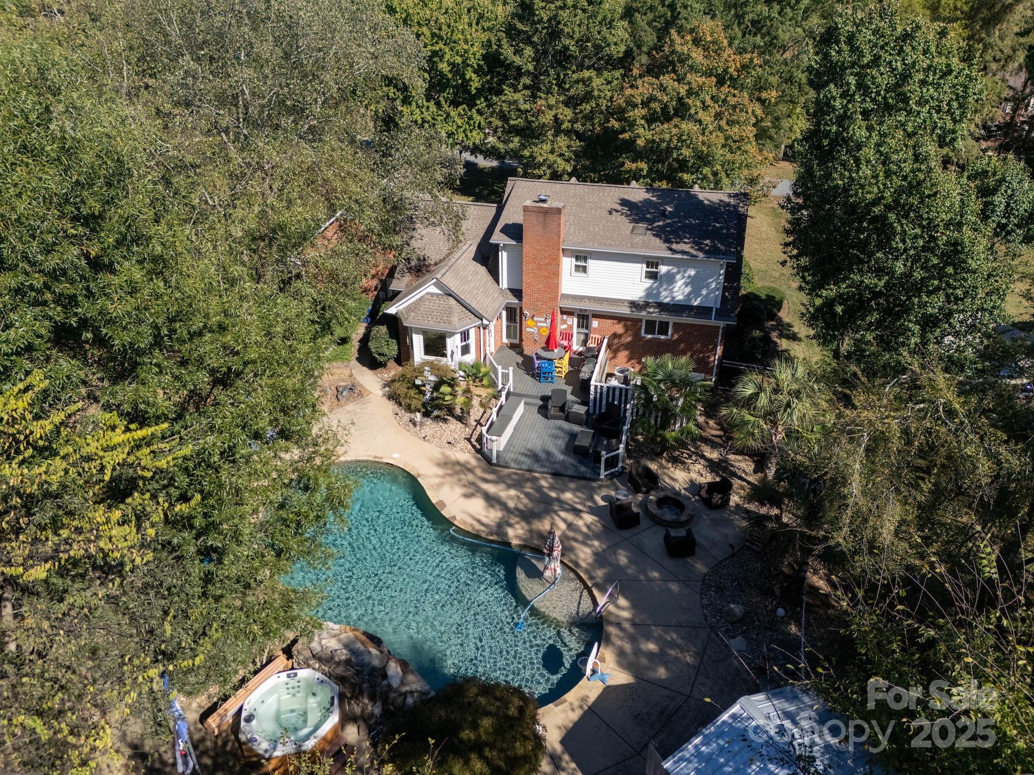 Camelot - Residential