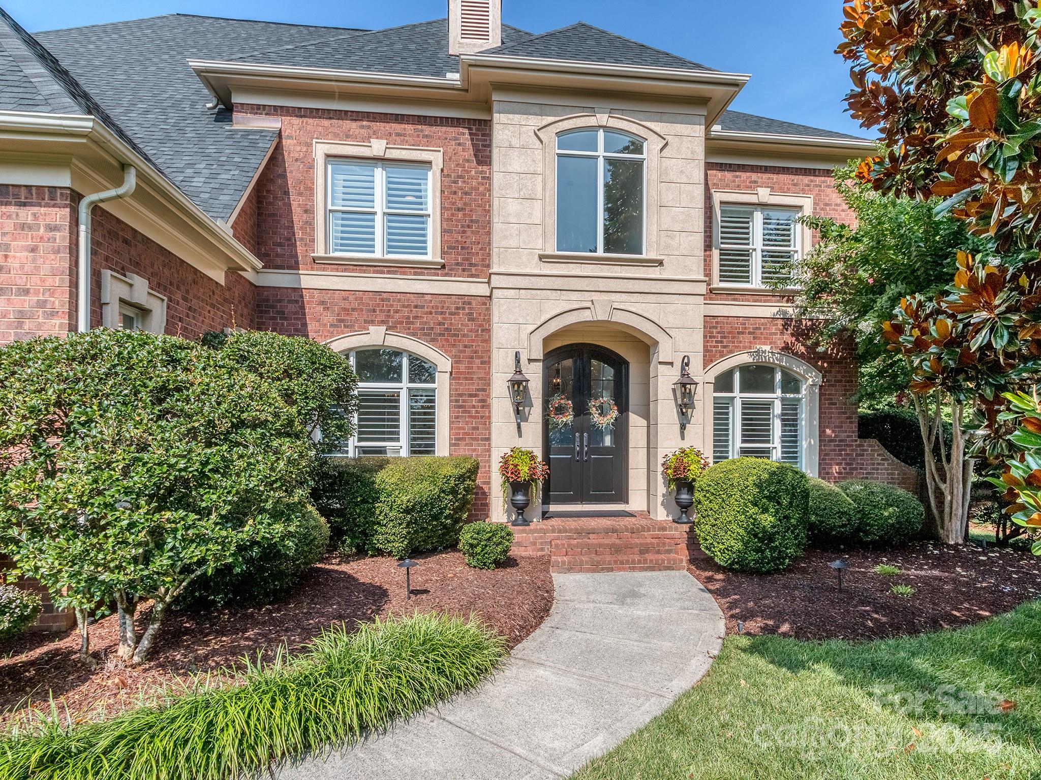102 Montrose Drive