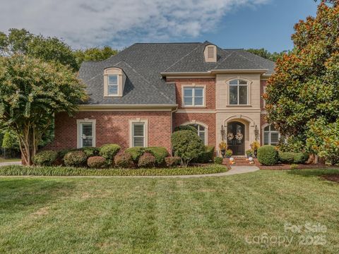 102 Montrose Drive Waxhaw NC 28173