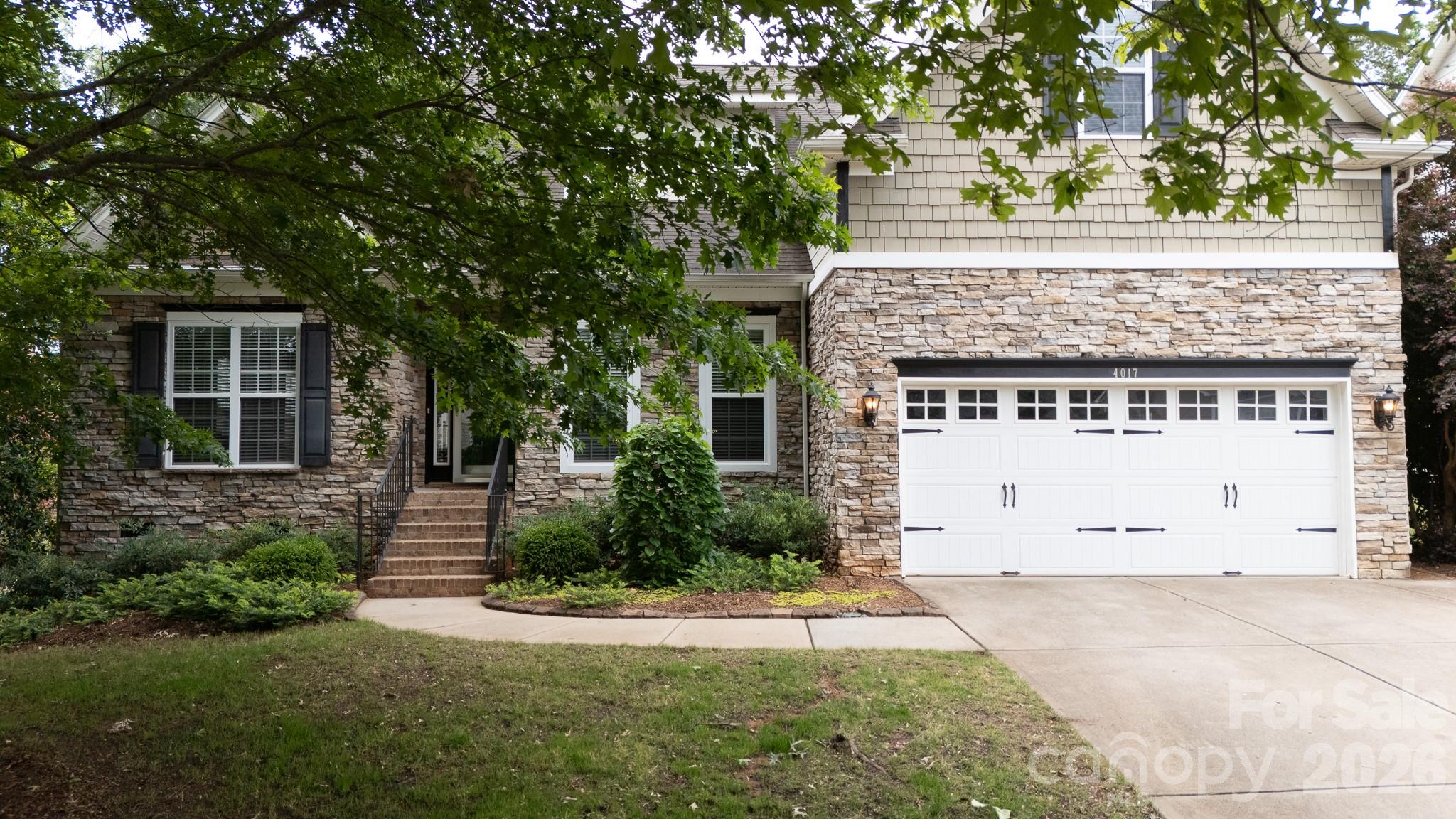 Shelly Woods - Residential