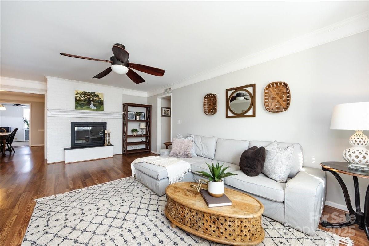 1708 Roxborough Road H