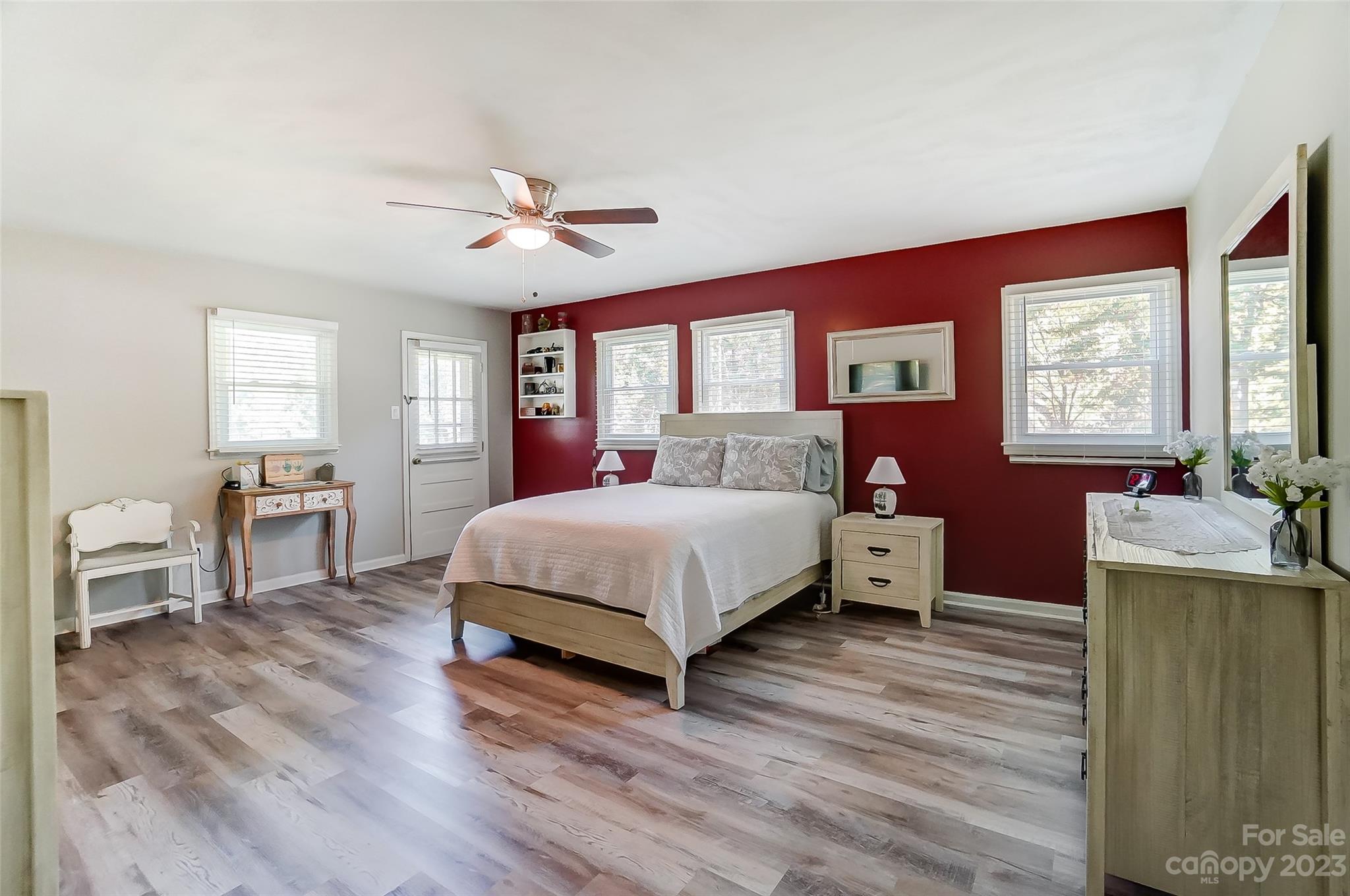 Sleepy Hollow - Residential