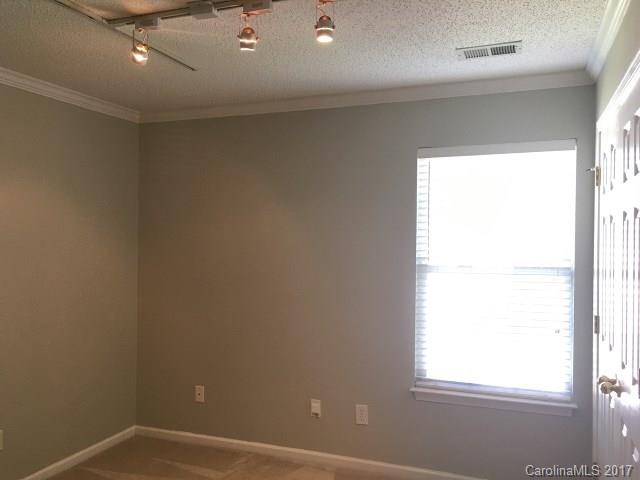 Mallard Creek Crossing - Residential Lease