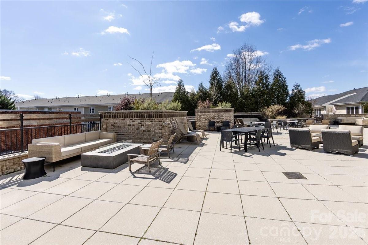 The Arts District - Residential