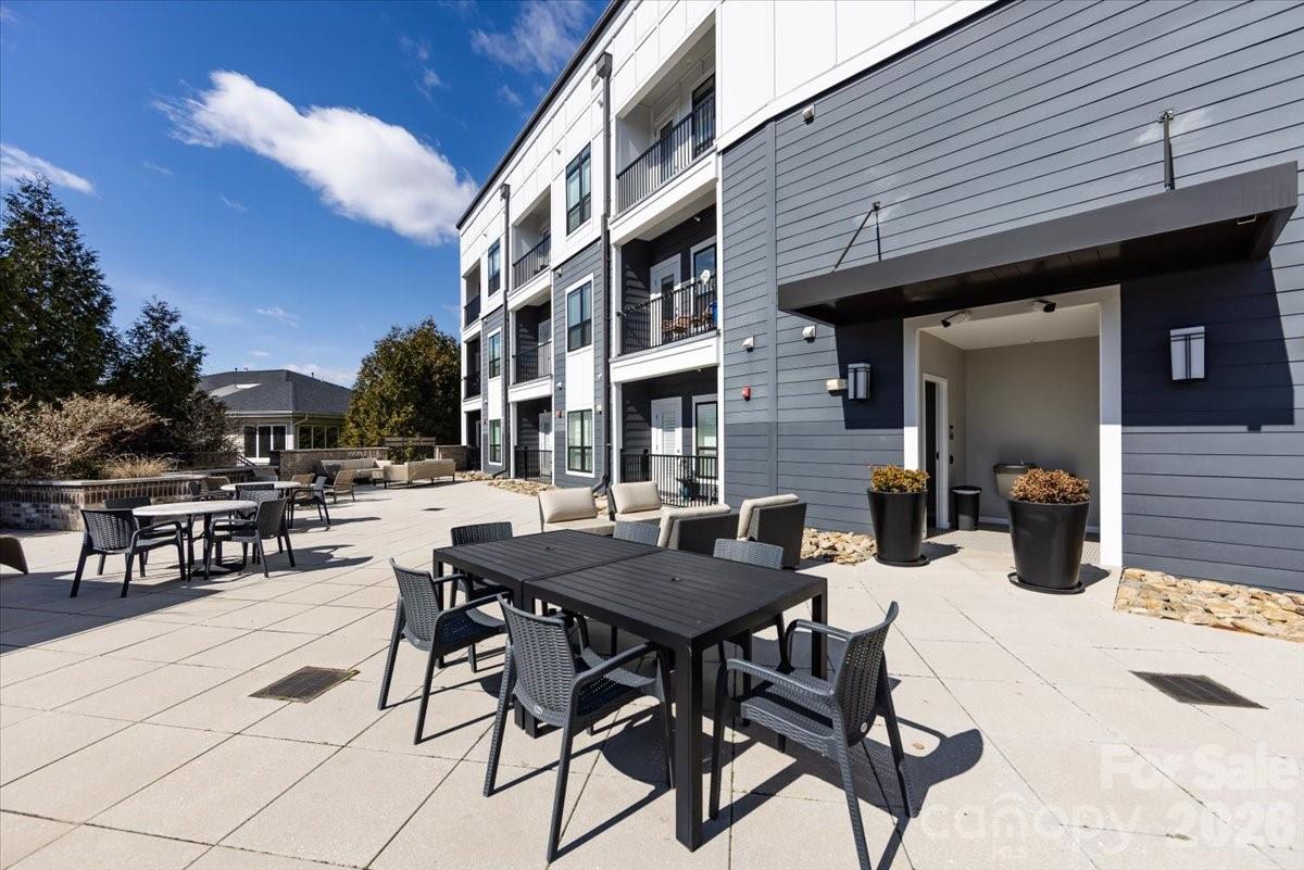 The Arts District - Residential