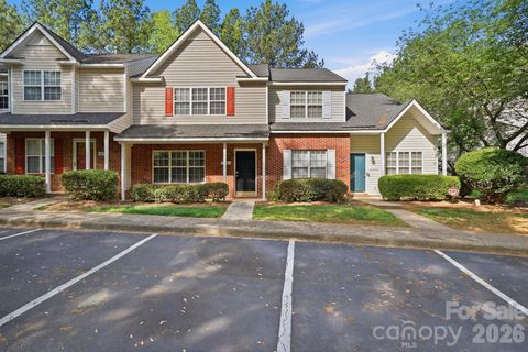 10142 Forest Landing Drive Charlotte NC 28213